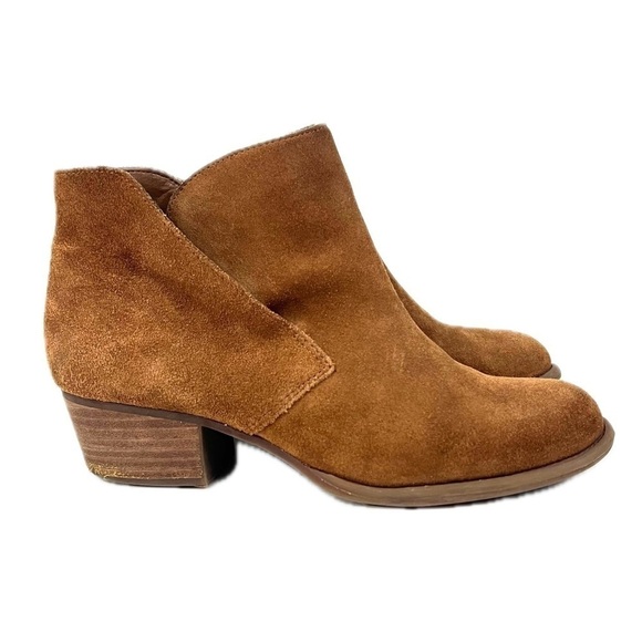 Jessica Simpson Shoes - Jessica Simpson Dacine Brown Suede Booties - Size 7